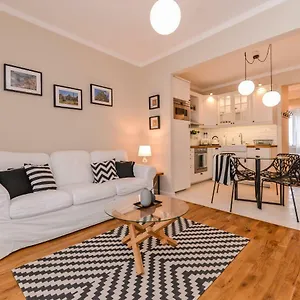 Cо́coellie - Aesthetic 2bd Near National Palace By Flat Mаnager Sofia
